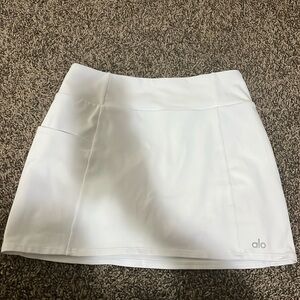Alo Yoga high waist good form tennis skirt